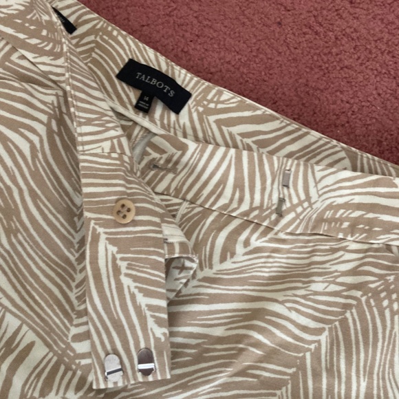 Talbots Modern Cut Capris Cropped Pants Size 14 - Picture 2 of 5